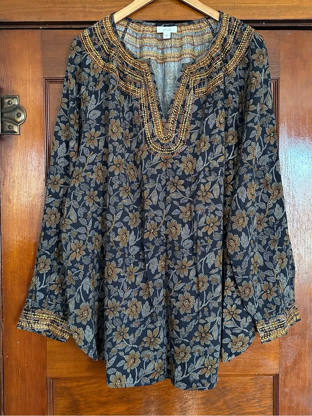 J. Jill Navy V-Neck Floral Embroidered Blouse Top Size 3X Boho Peasant Western